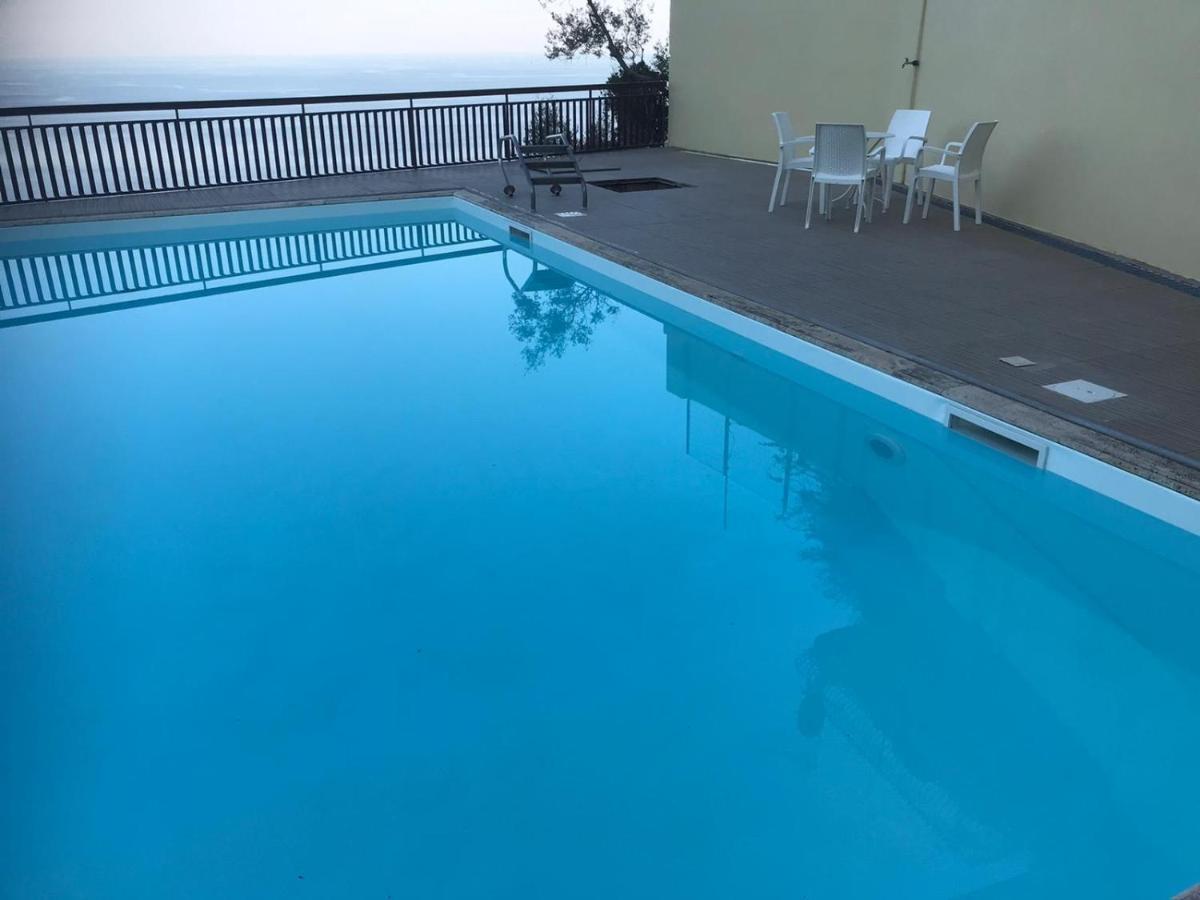 Taormina Panoramic Seaview Apartment Kültér fotó